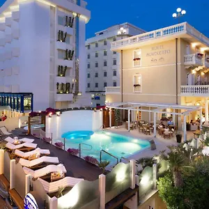 *** Hotel Novecento Italie